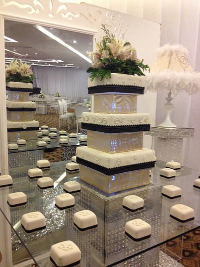 Wedding Cake - Cake by TheCake by Mildred