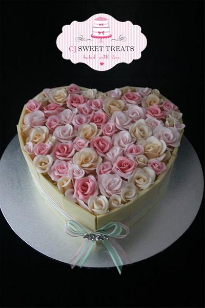 Rosey Wedding Cake - Cake by cjsweettreats