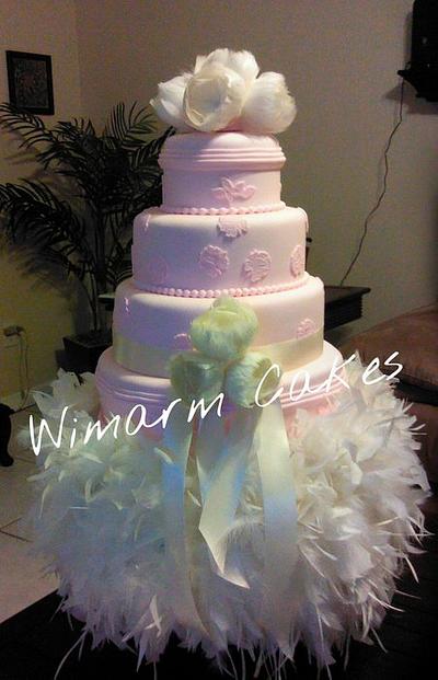 Feather Cake - Cake by Wanda