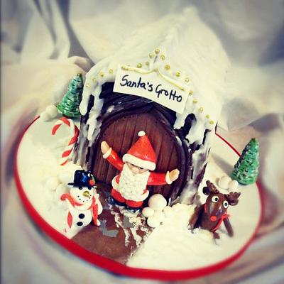 Santa's Grotto Cake - Cake by Dee