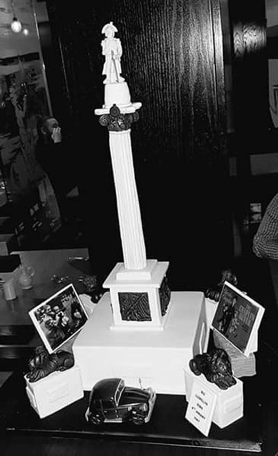 Nelsons' Column - Cake by Caked