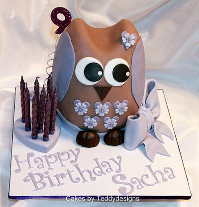 3D Owl, design based on Inspired by Michelle design - Cake by KellieJ75