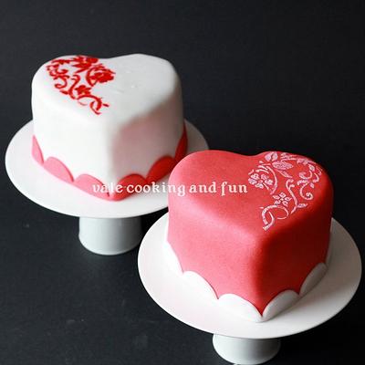 Mini Cakes for Valentinsday - Cake by Valentina's Sugarland