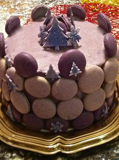 Macarons - Purple velvet Xmas cake - Cake by Bizcocho Pastries