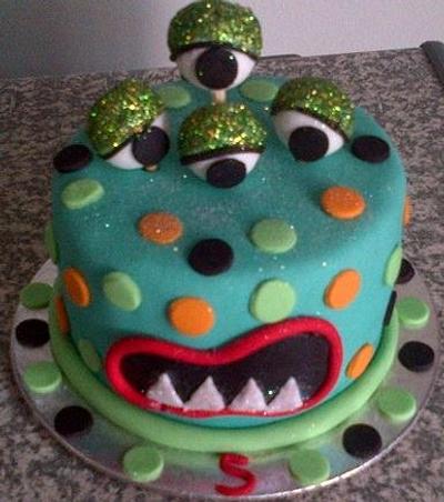 Mini Monster cake - Cake by CupCake Garage