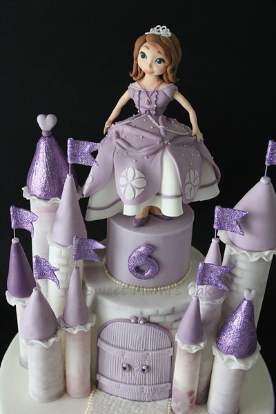 Sophia Castle Cake - Cake by Sweet Mami's Cake