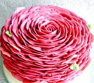 Buttercream piped rose petal cake - Cake by Liana @ Star Bakery