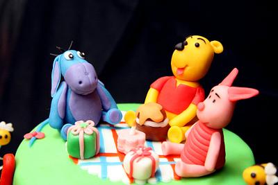 winnie the pooh - Cake by sivathmika