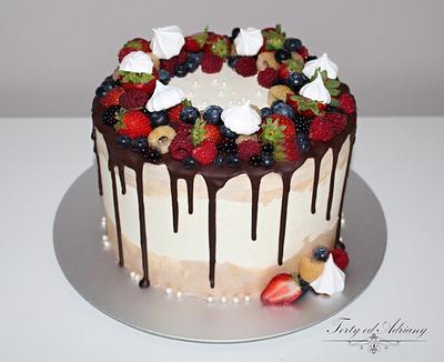 drip cake - Cake by Adriana12