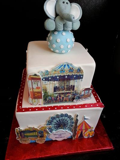 Vintage Circus - Cake by Melanie