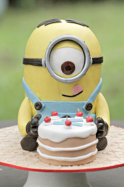 Minion! Stuart from Despicable Me II - Cake by Cakes! by Ying