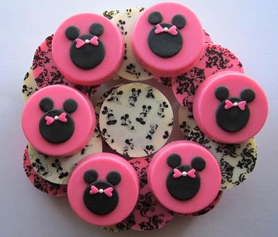 Minnie Mouse & Mickey Mouse Chocolate Covered Oreo Cookies - Cake by Janet