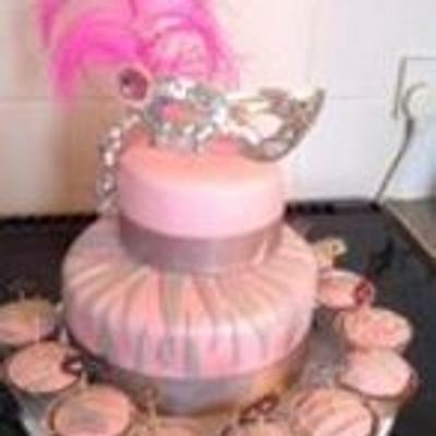 sweet 16 - Cake by lorraine