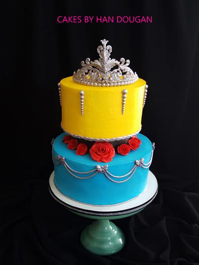 3D Crown for "Beauty and the Beast"  them birthday cake. - Cake by Han Dougan