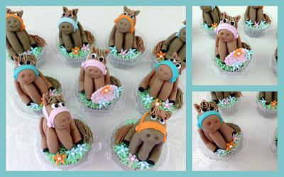 Pony Cupcakes - Cake by Bobbie Bishop