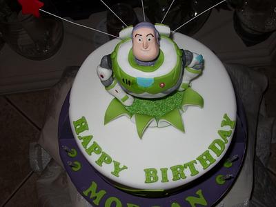 Buzz - Cake by cupcake67