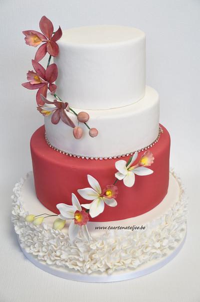 orchid ruffle cake - Cake by Cathelyne