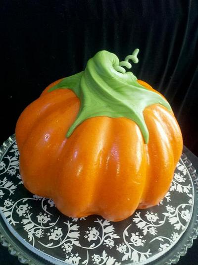 Pumpkin Glitter - Cake by Terri Coleman