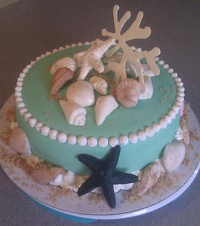 Dreaming of the beach - Cake by Carrie