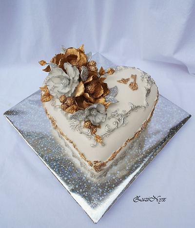 Romantick heart gold and silver - Cake by ZuziNyx