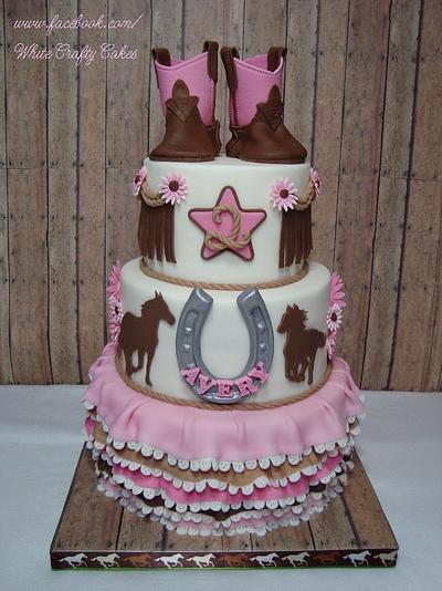 Cowgirl Cake - Cake by Toni (White Crafty Cakes)