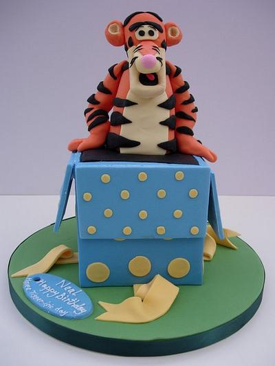 Tigger - Cake by Fiona