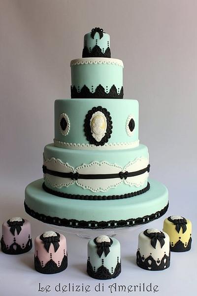 vintage wedding cakes  - Cake by Luciana Amerilde Di Pierro