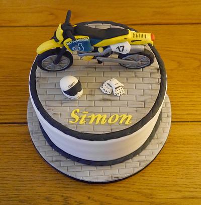 Beccalicious Cakes - Motorbike cake for Hamish's 25th birthday! 😊 It's  nice 2 finally do a boys cake! 😉😁 | Facebook