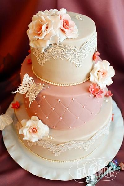 Wedding Cake rosé - Cake by Crazy BackNoé