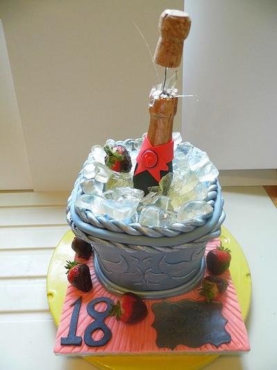 Champagne bucket - Cake by Eve