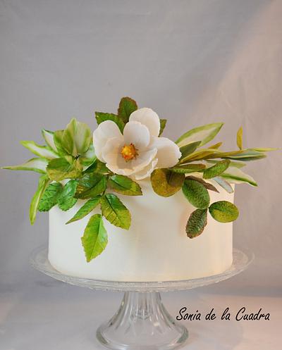 The importance of Sugar Leaves in a simple cake - Cake by Sonia de la Cuadra