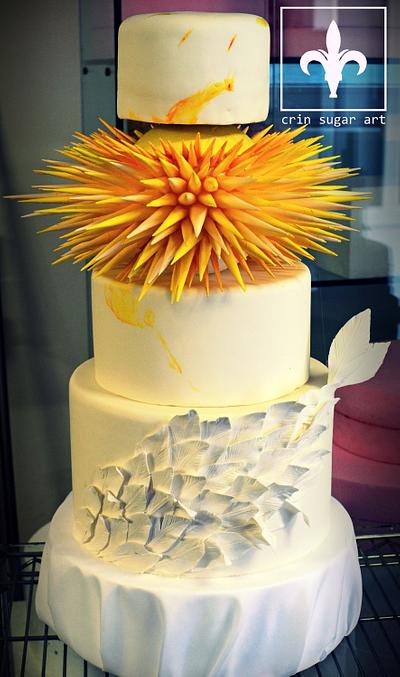wedd feather sun  - Cake by Crin sugarart