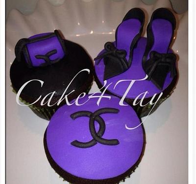 Couture Cupcakes   - Cake by Angel Chang