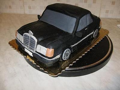 Mercedes 124 - Cake by Wanda