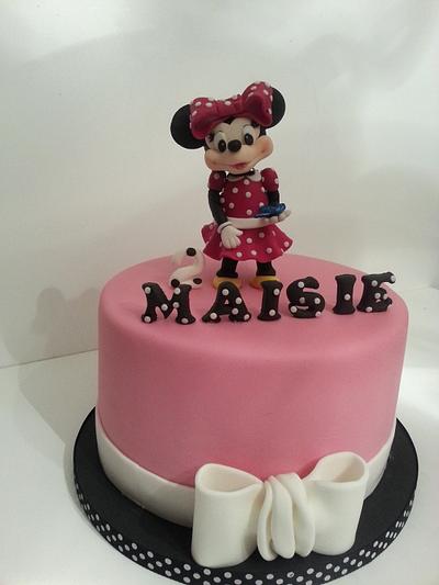 minnie mouse - Cake by lesley hawkins
