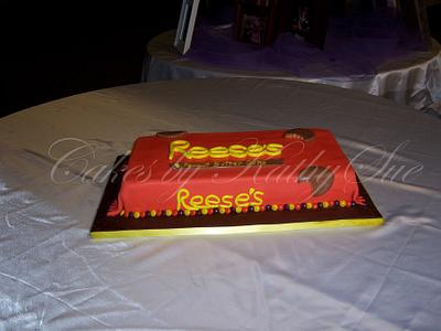 Reese's - Cake by kathy 