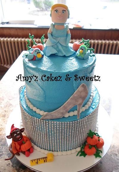Cinderella  - Cake by Amy'z Cakez & Sweetz