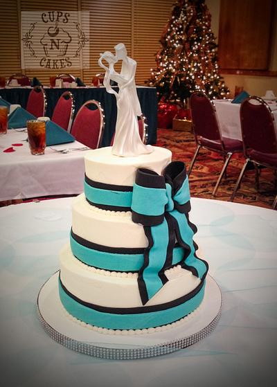 Teal & Black Wedding - Cake by Cups-N-Cakes 