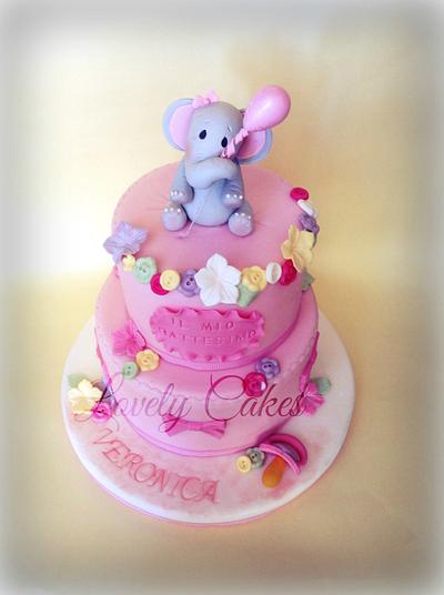 Sweet baby elephant - Cake by Lovely Cakes di Daluiso Laura