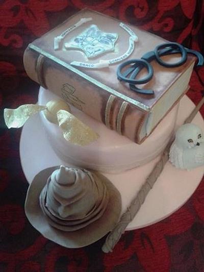 NORA'S CAKE: HARRY POTTER - Cake by FRANCESCA