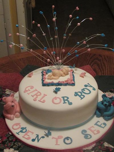 Gender Reveal - Cake by Laura 
