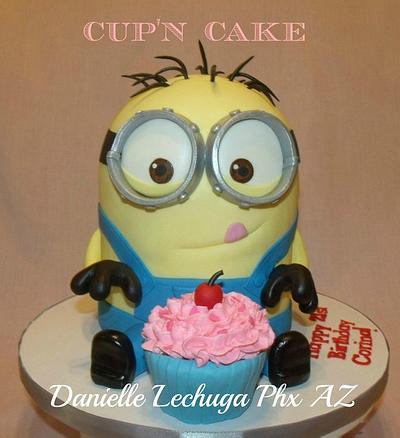 Despicable me minion cake - Cake by Danielle Lechuga