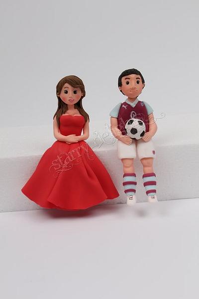 Football player and the lady in red - Cake by Starry Delights