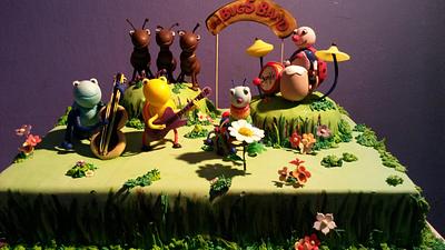 BIG BUGS BAND CAKE - Cake by SU.! CUPCAKE