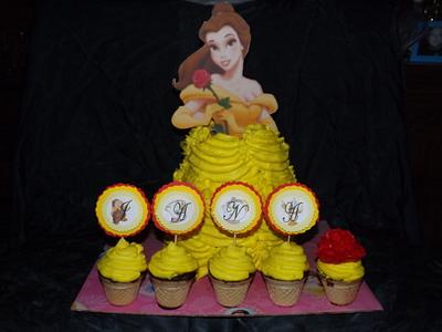 Belle cupcakes - Cake by Katarina