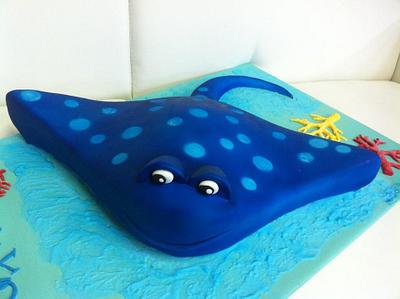 Mr Ray from Nemo - Cake by Rachel