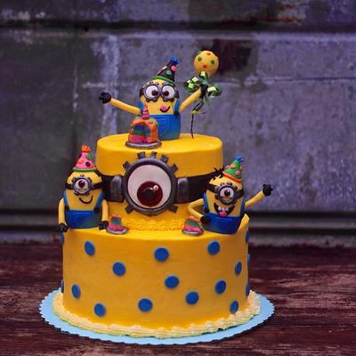 Partying Minions  - Cake by QuilliansGrill