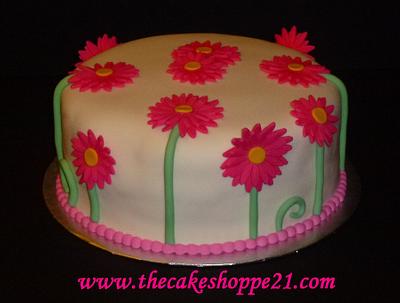 daisies cake - Cake by THE CAKE SHOPPE