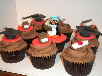 Graduation Cakes - Cake by Paula Wright
