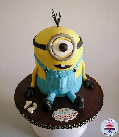 Kevin the Minion - Cake by Veenas Art of Cakes 